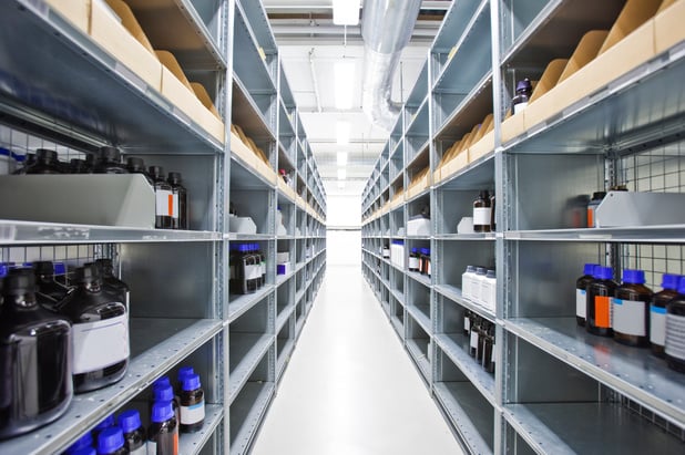 Federale Raad Apothekers wil adviesrol bij voorschrijven door vroedvrouwen en verpleegkundigen