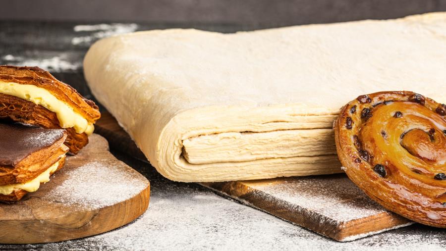 Vliegende start dankzij koffiekoekendeeg Van der Pol