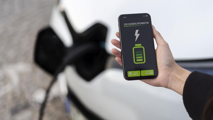 Le Car-Pass indiquera aussi l’état de la batterie des VE