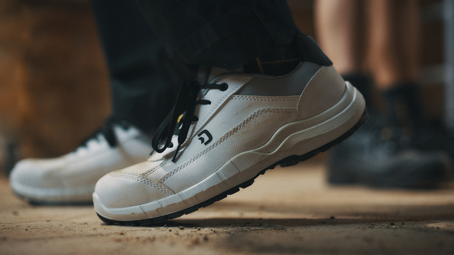 Les chaussures de sécurité évoluent au-delà des normes traditionnelles