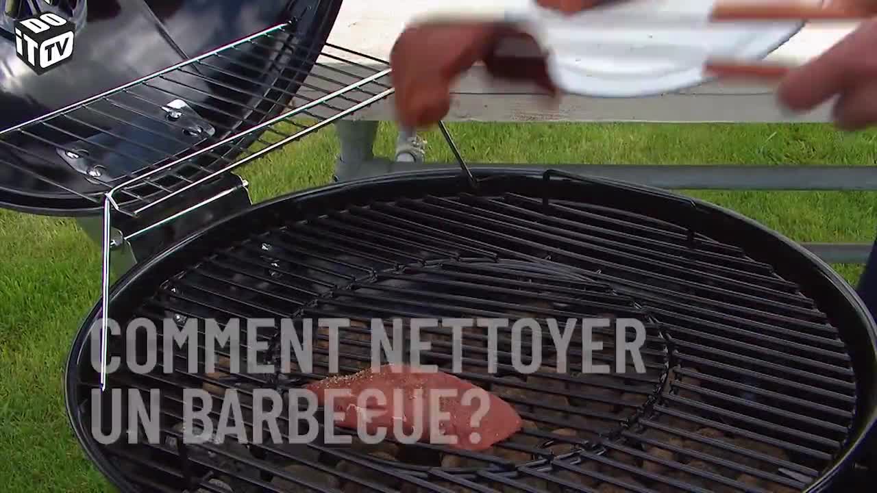 COMMENT NETTOYER VOTRE BARBECUE